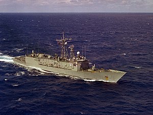 USS McInerney (FFG-8) underway in the Atlantic Ocean on 16 October 1992.jpeg