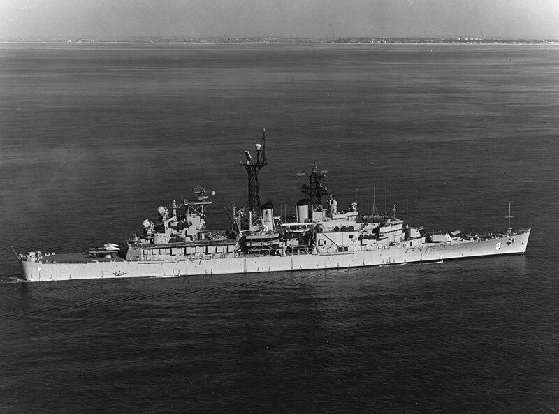 File:USS Oklahoma City (CLG-5) underway on 9 December 1960 (NH 98662).jpg