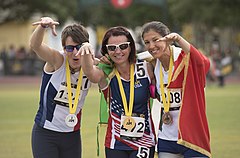 Das US-Team tritt während der Invictus Games 2016 160510-D-BB251-007.jpg in Leichtathletik an