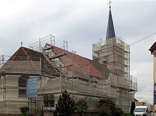 Uttenheim, Église Saint-Pierre et Saint-Paul en reconstruction.jpg