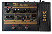 English: A VOX ToneLab ST multi effects processor for electrical guitar.