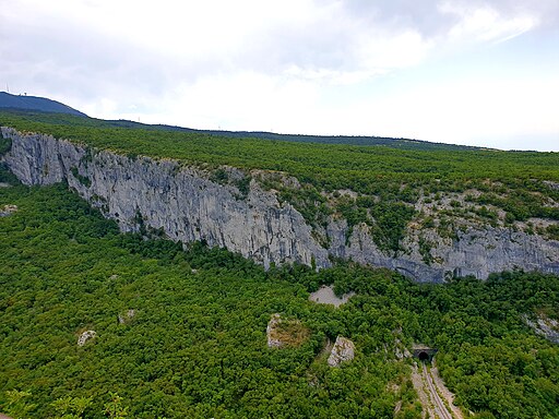 Veladraga Gorge