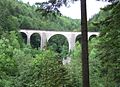 Le viaduc du Saillard en été. Section de ligne de Morez à Saint-Claude.