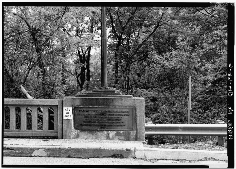 File:WEST PORTAL DETAIL, BRIDGE PLAQUE - Brecksville-Northfield High Level Bridge, Spanning Cuyahoga River Between Brecksville and Northfield, Brecksville, Cuyahoga County, OH HAER OHIO,18-BRECK,3-6.tif