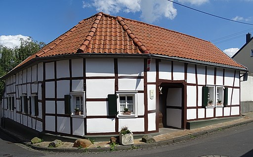 Waldorf Hühnermarkt 4 (01)