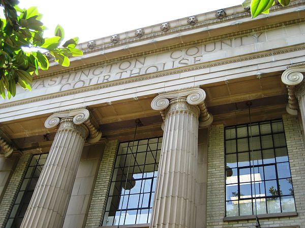 Washington County Courthouse entrance sign.JPG