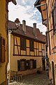 Maison façades et toiture sur rue et sur cour, puits