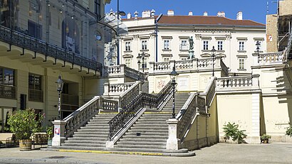 So kommt man zu Rahlstiege mit den Öffentlichen - Mehr zum Ort Hier