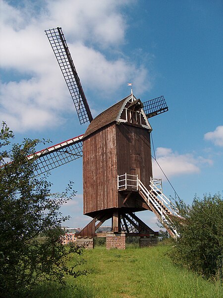 Woluwe Saint Lambert Windmill 02