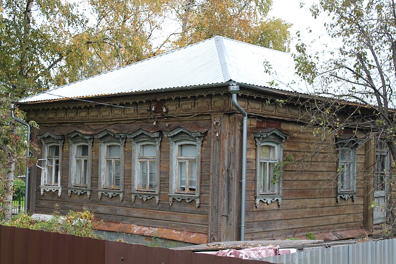 File:Zhostovo parish school.jpg