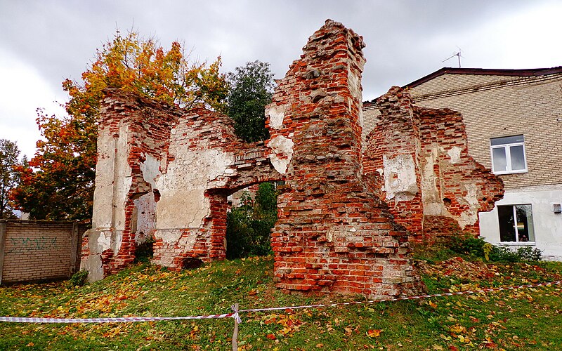 File:ПОЛАЦК. Руіны касцёла кляштара бернардзінцаў — POLACK. Ruiny kaściola kliaštara biernardzincaŭ..jpg