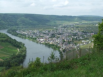 View of Krov on the Middle Moselle 080110 kroev mosel.JPG