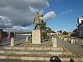 La statue d'Abraham Duquesne au Passage-Lanriec (par Yves Hernot fils)