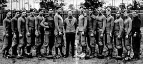 1907 Stetson Hatters football team.jpg