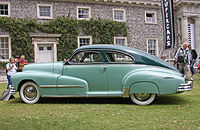 1948 Pontiac Streamliner Deluxe - Flickr - exfordy (2).jpg