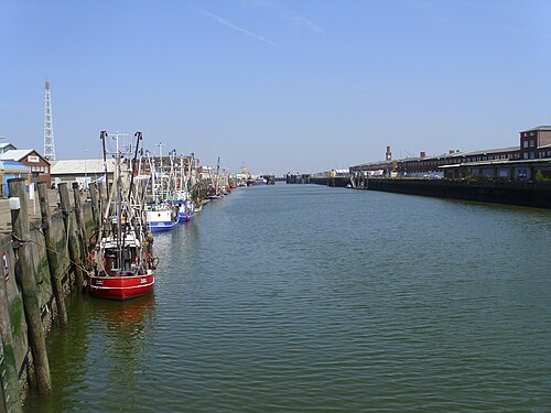 Krabbenkutter im Alten Fischereihafen Cuxhaven