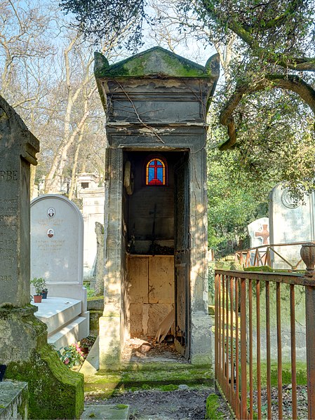 File:2018-02-21 15-19-24 cim-pere-lachaise-paris.jpg