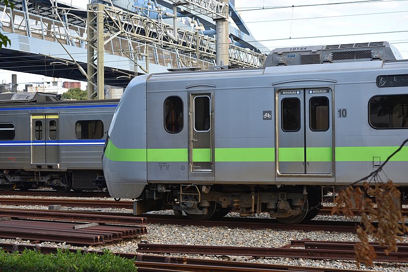 File:2021-12-30 EMU906 and EMU522 at Changhua Station 03.jpg