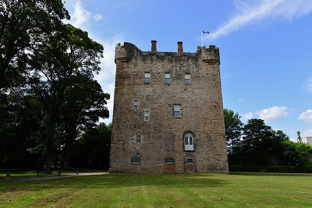 Small picture of Alloa Tower - Events courtesy of Wikimedia Commons contributors