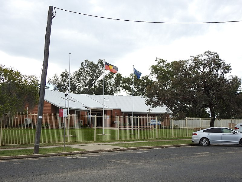 File:AU-NSW-Brewarrina-Aboriginal medical service centre-2021.jpg