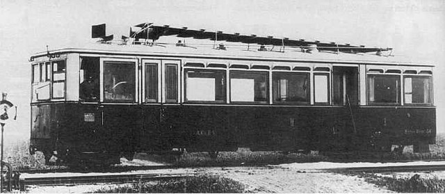 Petrol–electric Weitzer railmotor, first 1903, series 1906