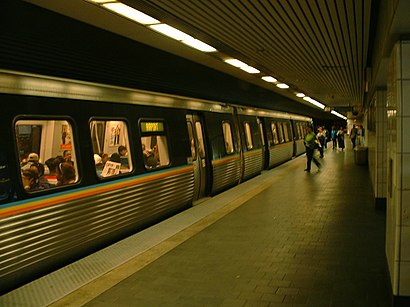 Airport train.jpg