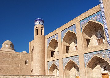 Allah Kouli Khan médersa, Khiva (4934484106) .jpg