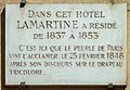 Lamartine residia no nº 82 de 1837 a 1853. Foi lá que o povo de Paris veio aclamá-lo em 25 de fevereiro de 1848, após seu discurso a favor da bandeira tricolor.