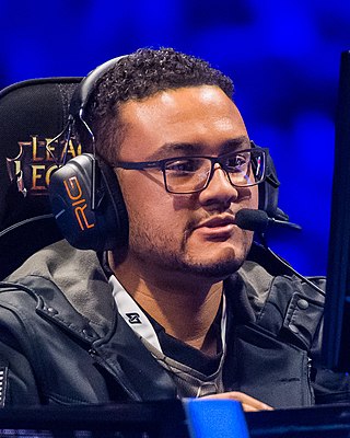 <span class="mw-page-title-main">Aphromoo</span> American League of Legends player