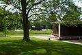 … zwischen Glockensee und Sole-Pavillon im Kurpark von Bad Laer.