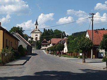 Bohuňov : rue principale.