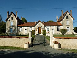 Skyline of Bouteilles-Saint-Sébastien