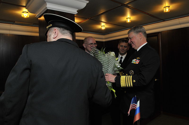 File:CNO visits Russian navy's northern fleet 110415-N-ZB612-481.jpg