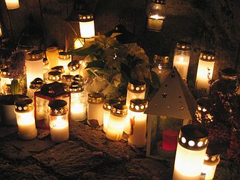 It is a tradition to bring candles to graves o...