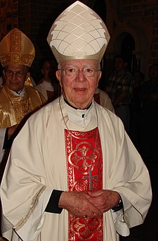 Cardenal Pedro Rubiano (cropped).jpg