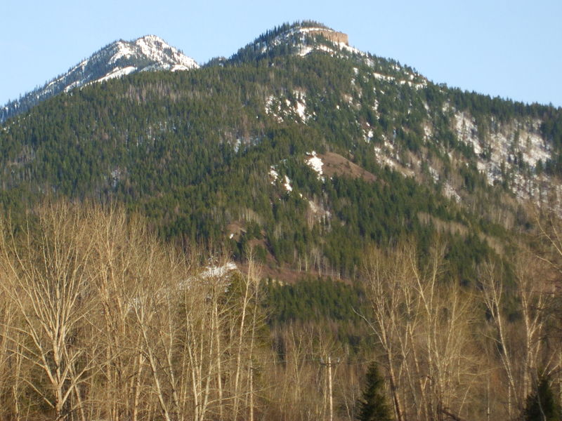 File:CastleMountain (British Columbia).jpg