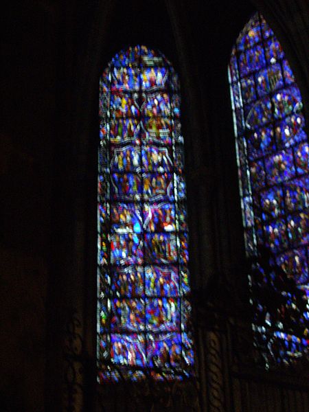 File:Cathedrale nd chartres vitraux131.jpg