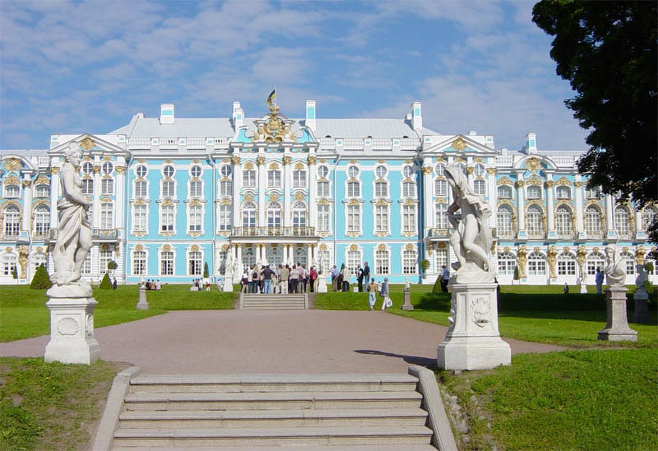 фото екатерины 2 в санкт петербурге