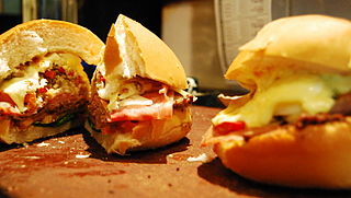 <span class="mw-page-title-main">Chivito (sandwich)</span> Beef sandwich from Uruguay