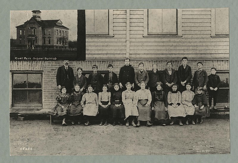 File:Class of South Park School, November 21, 1899 - DPLA - dd473e58c5c5794a30d34a0365c36258.jpg