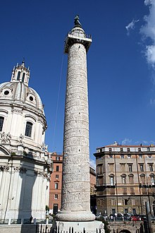 Colonne de Trajan - Rome (1).JPG
