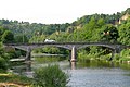 Le pont sur l’Ourthe et les rochers de Lawé à droite