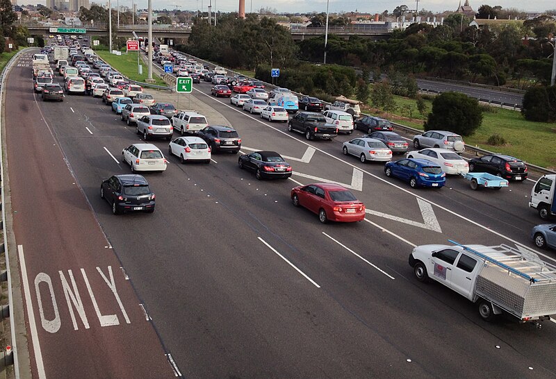 File:Congestion on Eastern Freeway, Melbourne.JPG