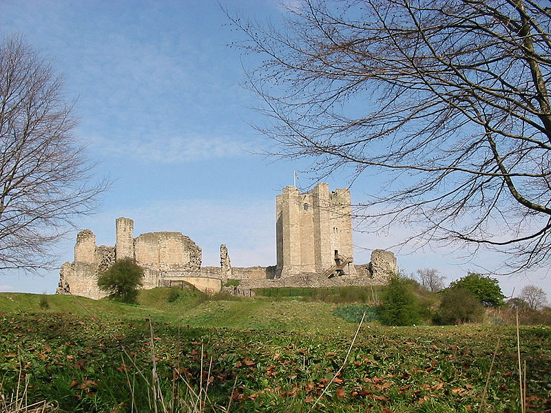 File:Conisbrough Castle Doncaster winter time.jpg