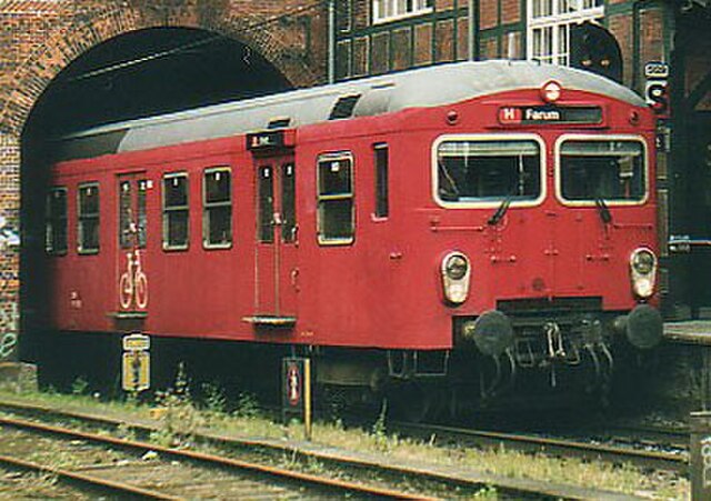 2nd generation S-train, August 2001