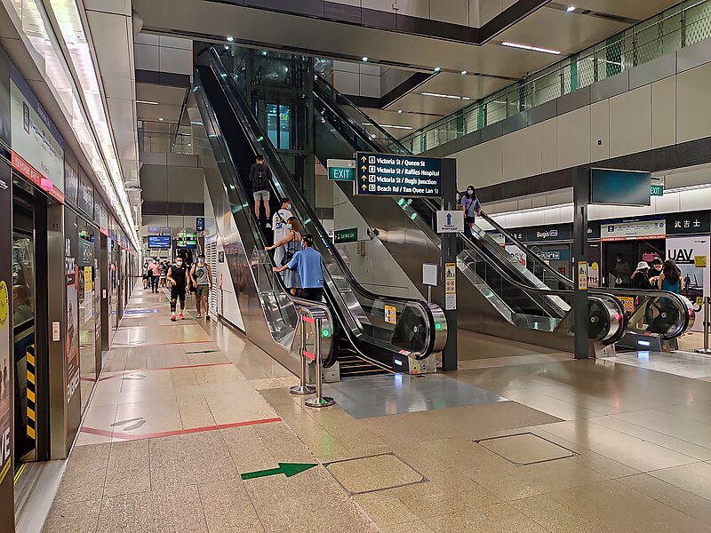 File:DT14 Bugis MRT Platforms 20220605 150927.jpg