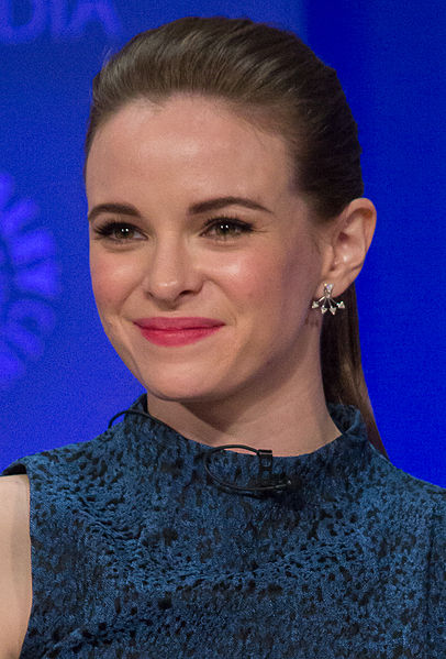 File:Danielle Panabaker PaleyFest 2015.jpg