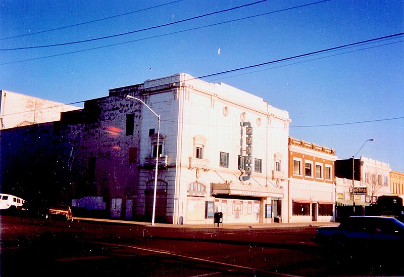 File:Douglas Arizona March 1996 - Grand Theater Streetcorner.jpg