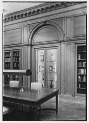 File:Dr. Henry W. Berg Room, at Public Library, 5th Ave. and 42nd St., New York LOC gsc.5a05673.tif