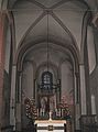 Altar im alten Teil der Pfarrkirche St. Clemens